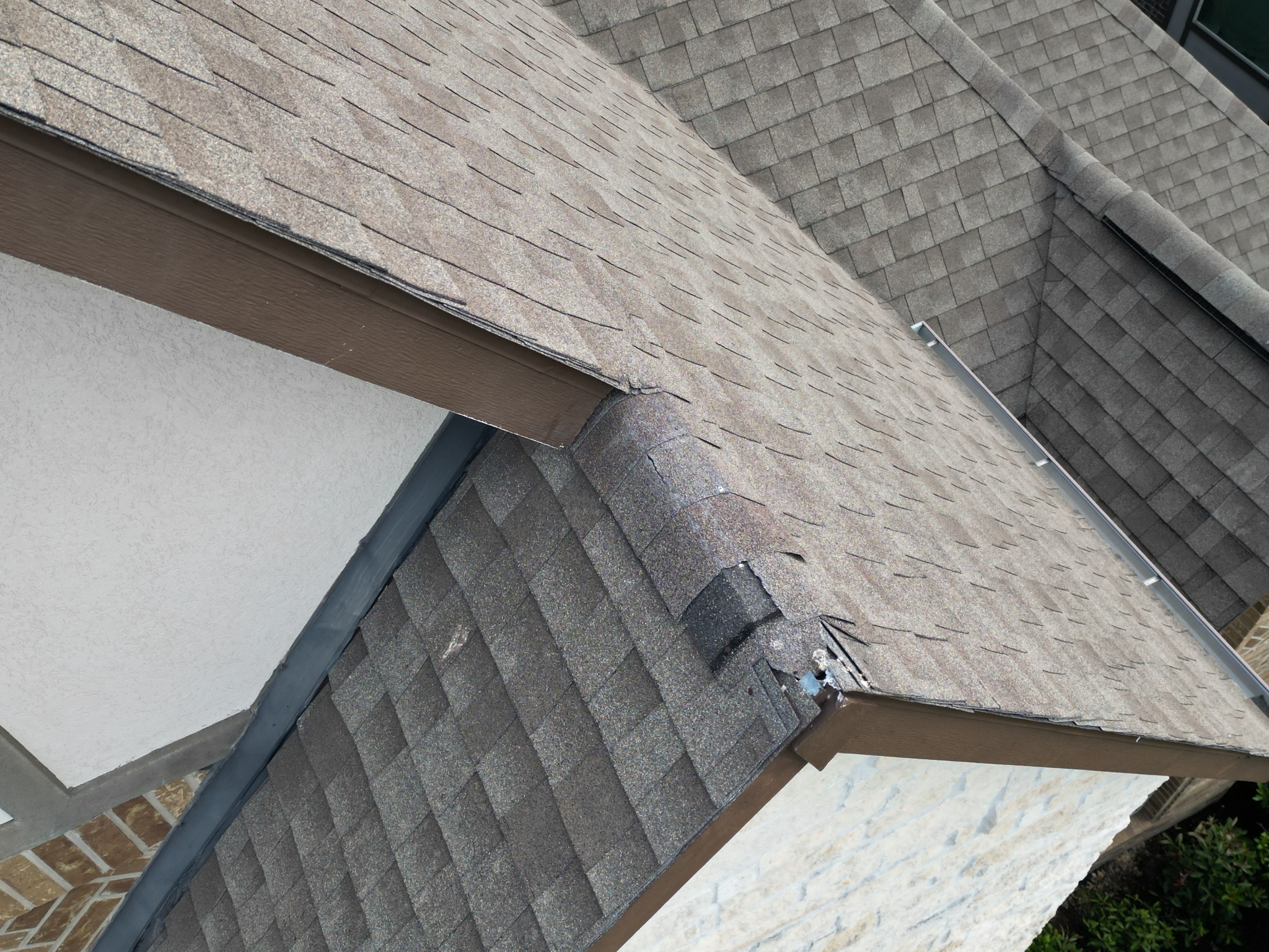 Roof repair and maintenance inspection